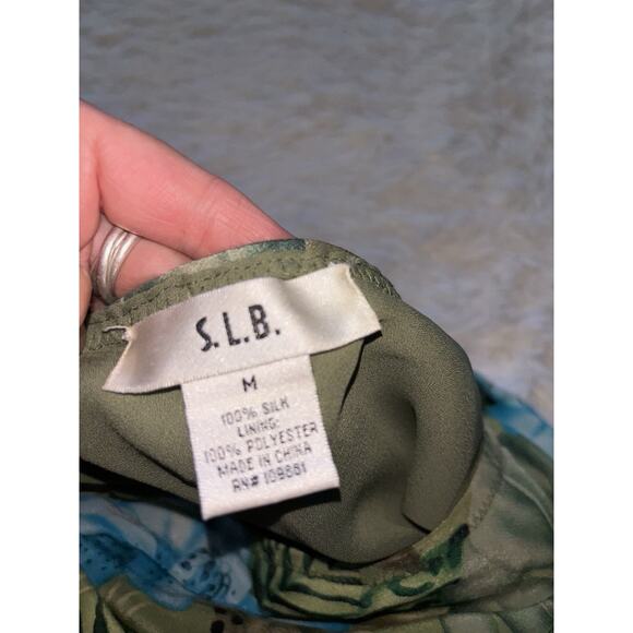 SLB Women’s Sz. M 100% Silk Lined Skirt. Pretty - Picture 7 of 9